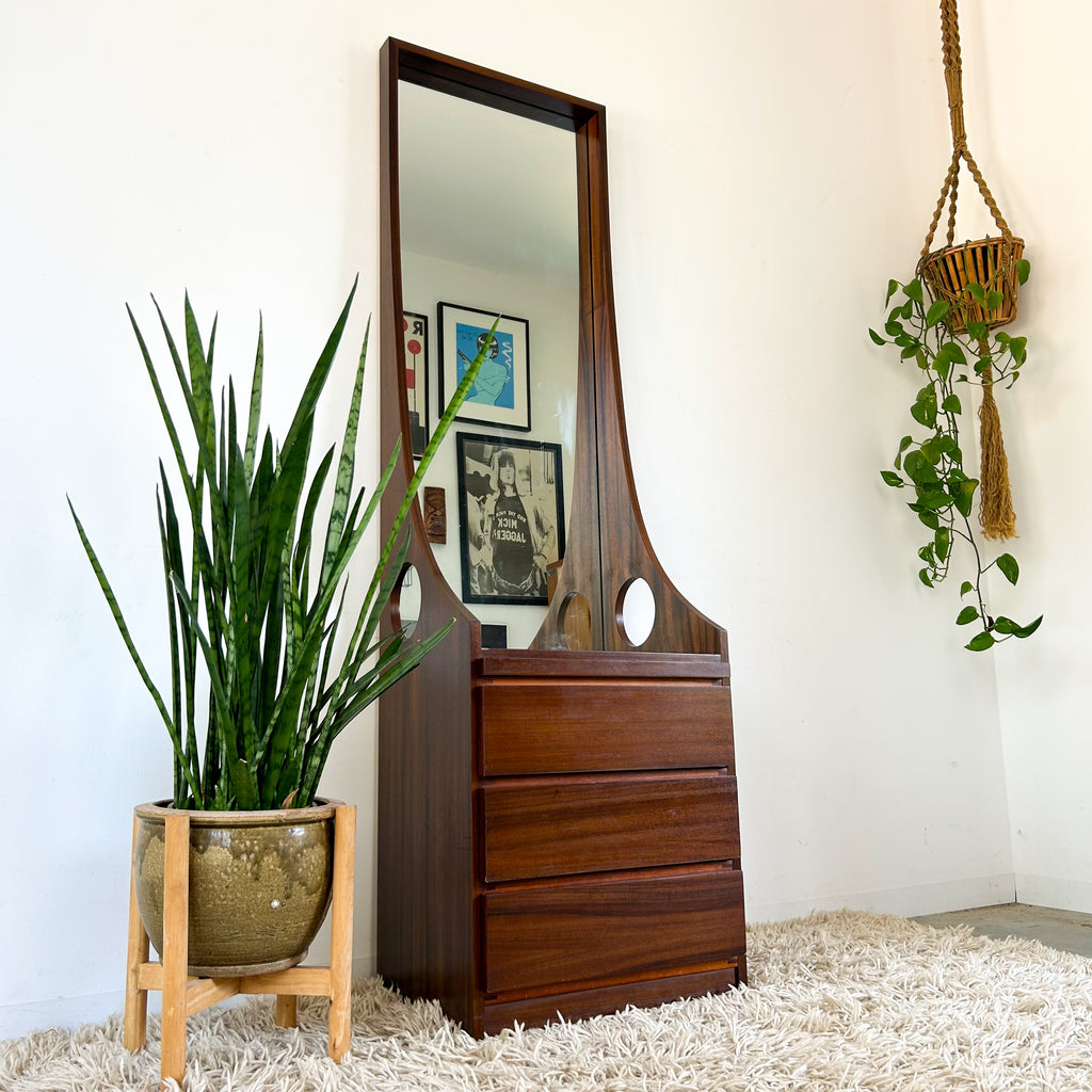 RULA DRESSING TABLE