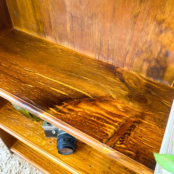 SOLID TIMBER BOOKCASE SMALL