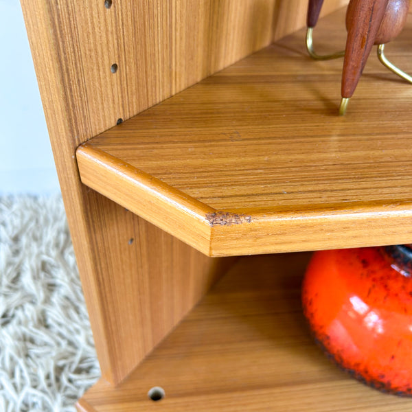 PARKER CORNER BOOKCASE