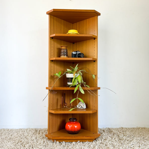 PARKER CORNER BOOKCASE