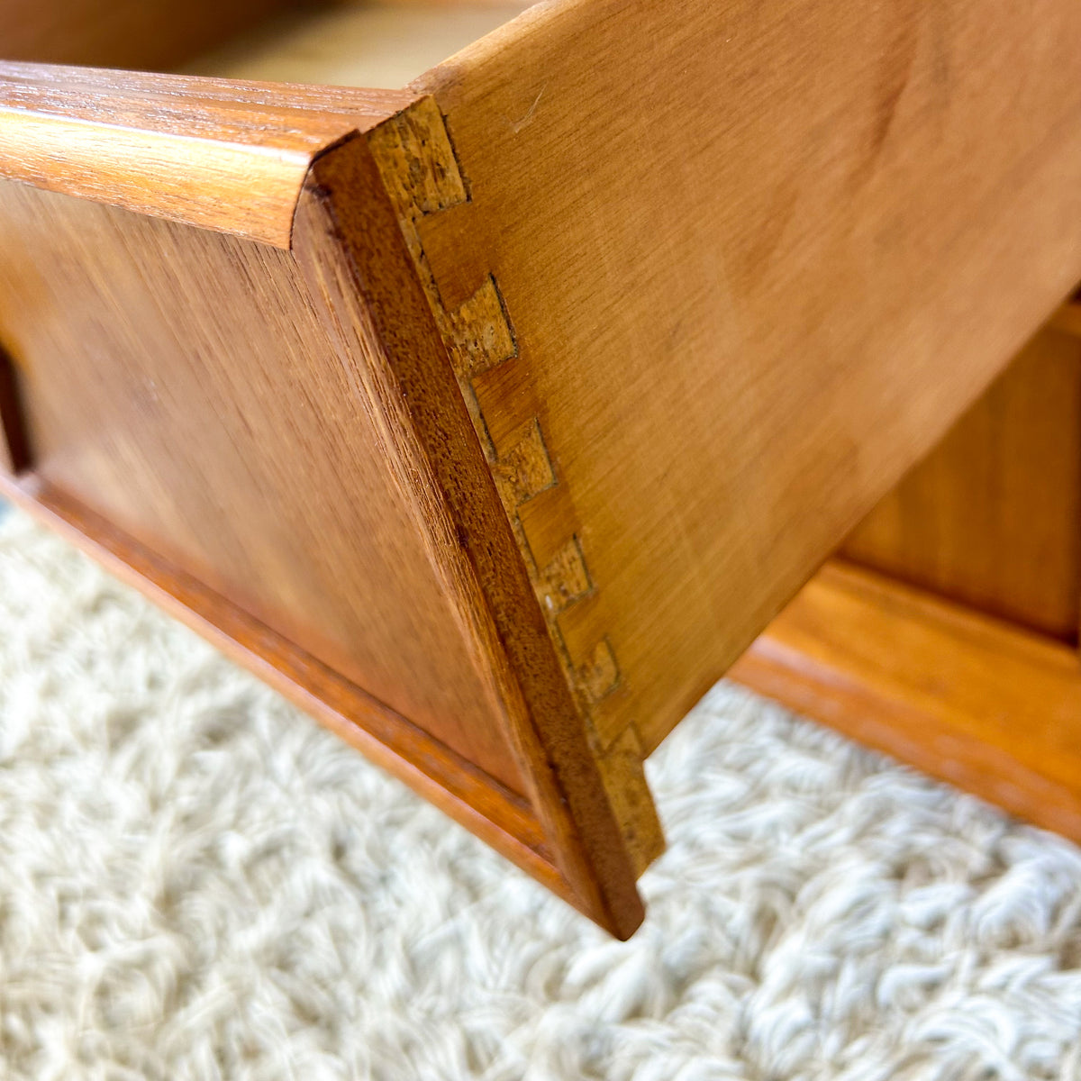DRESSER DRAWERS WITH MIRROR - HEY JUDE WORKSHOP • Vintage furniture & objects Melbourne
