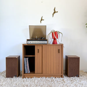 STEREO CABINET