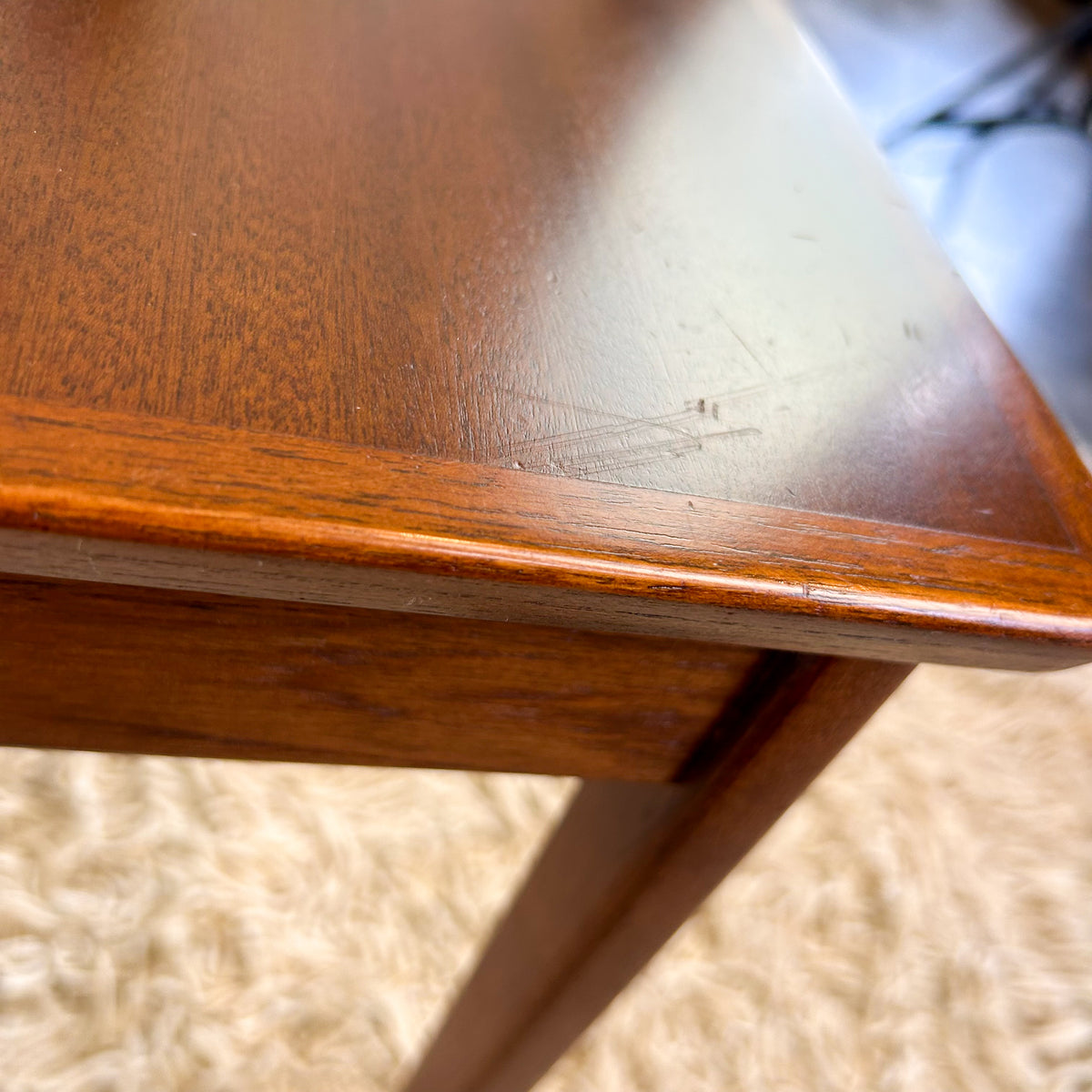 SMALL COFFEE TABLE