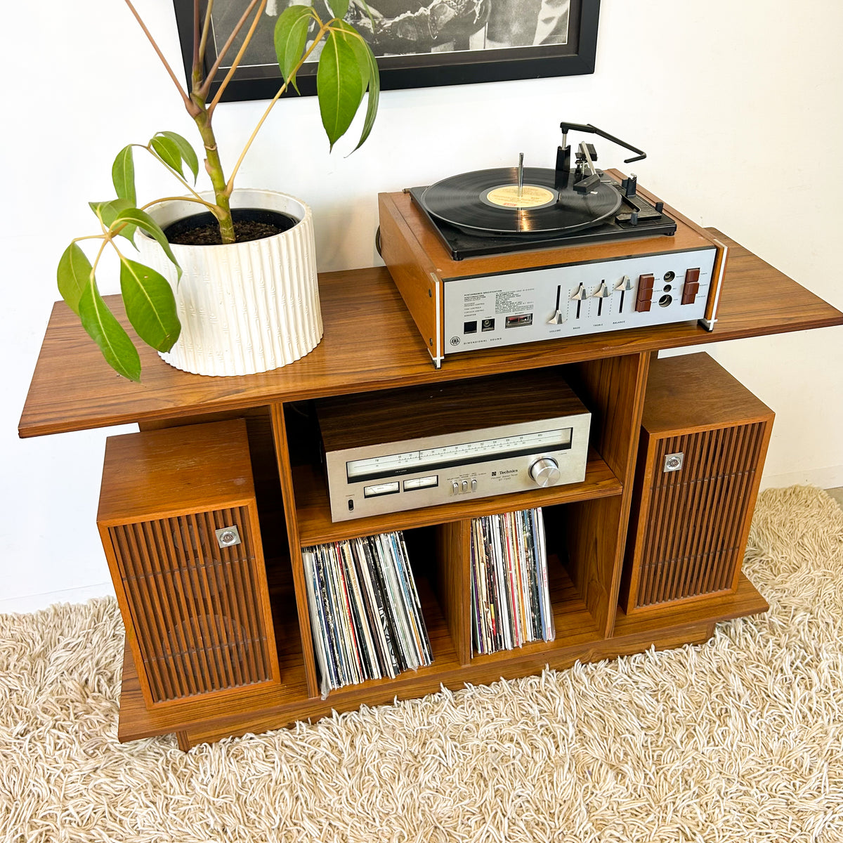 LAMINATE STEREO CABINET - HEY JUDE WORKSHOP • Vintage furniture & objects Melbourne