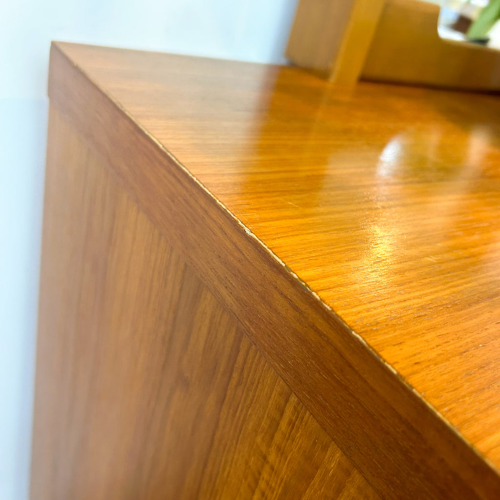 MACROB DRESSER DRAWERS WITH MIRROR - HEY JUDE WORKSHOP • Vintage furniture & objects Melbourne