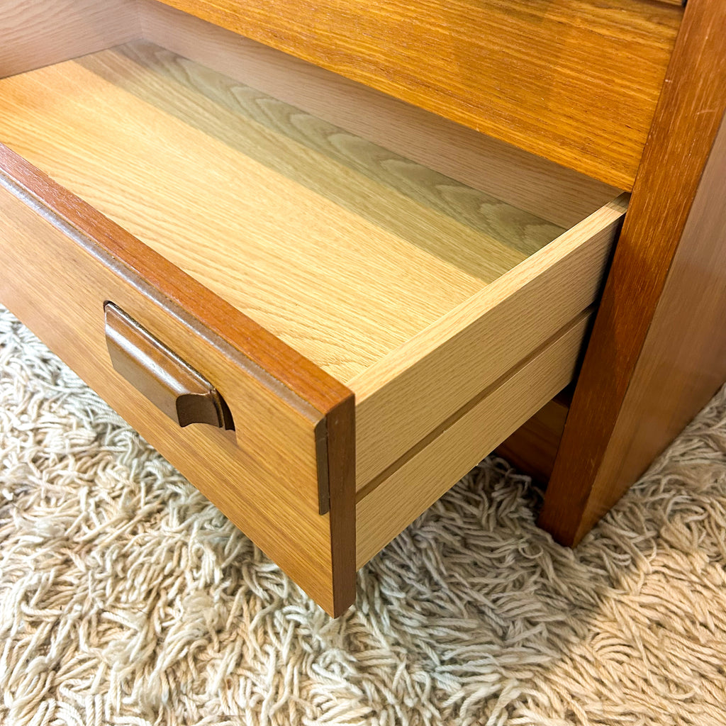 MACROB DRESSER DRAWERS WITH MIRROR - HEY JUDE WORKSHOP • Vintage furniture & objects Melbourne