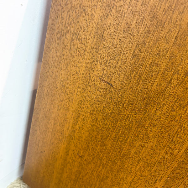 STEREO CABINET / TV UNIT