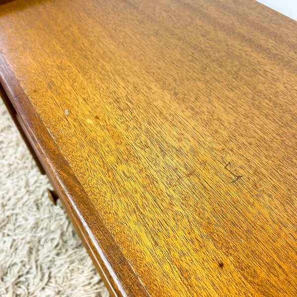STEREO CABINET / TV UNIT