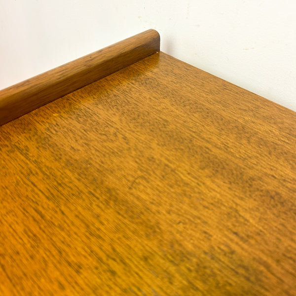 STEREO CABINET / TV UNIT
