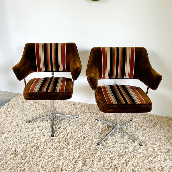 ULTRA VELOUR SWIVEL CHAIRS