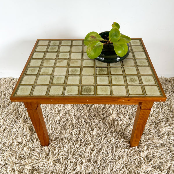 TILE TOP COFFEE TABLE