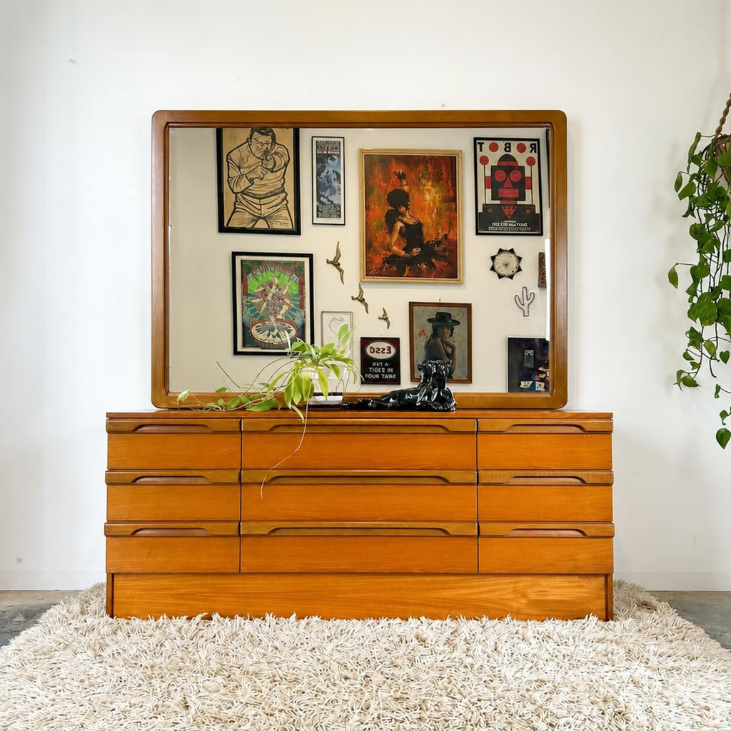 MACROB DRESSER DRAWERS WITH MIRROR - HEY JUDE WORKSHOP • Vintage furniture & objects Melbourne