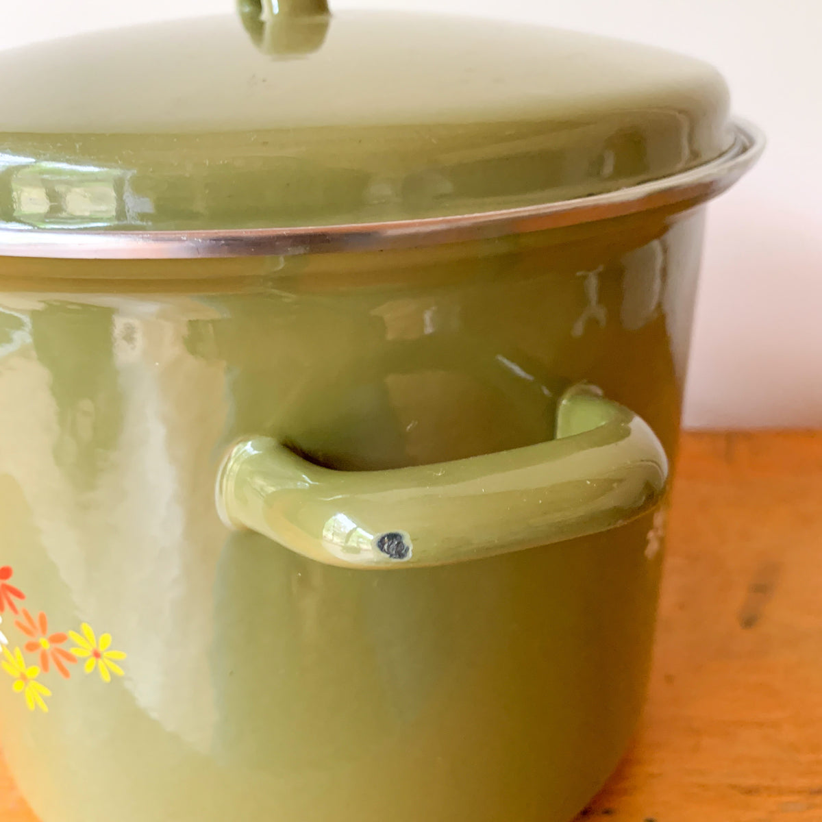 ITALIAN ENAMEL SAUCEPANS