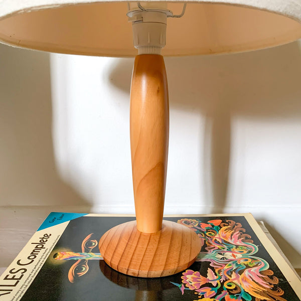 PINE TABLE LAMP