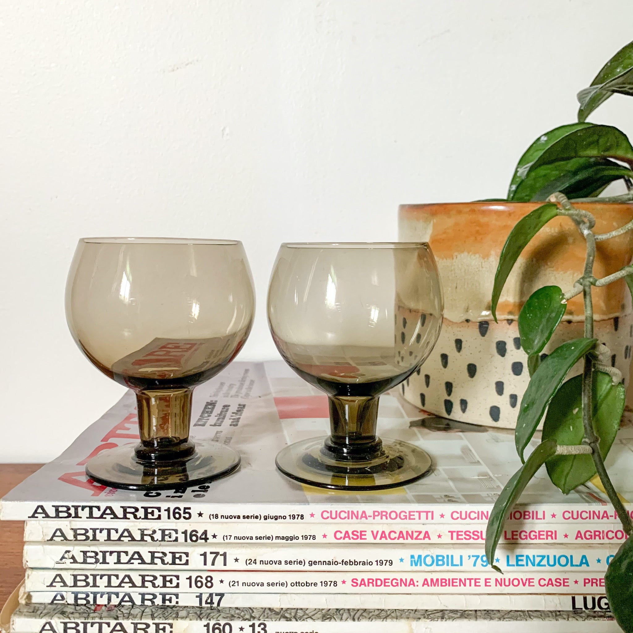 SMOKY WINE GOBLETS - HEY JUDE WORKSHOP • Vintage furniture & wares.