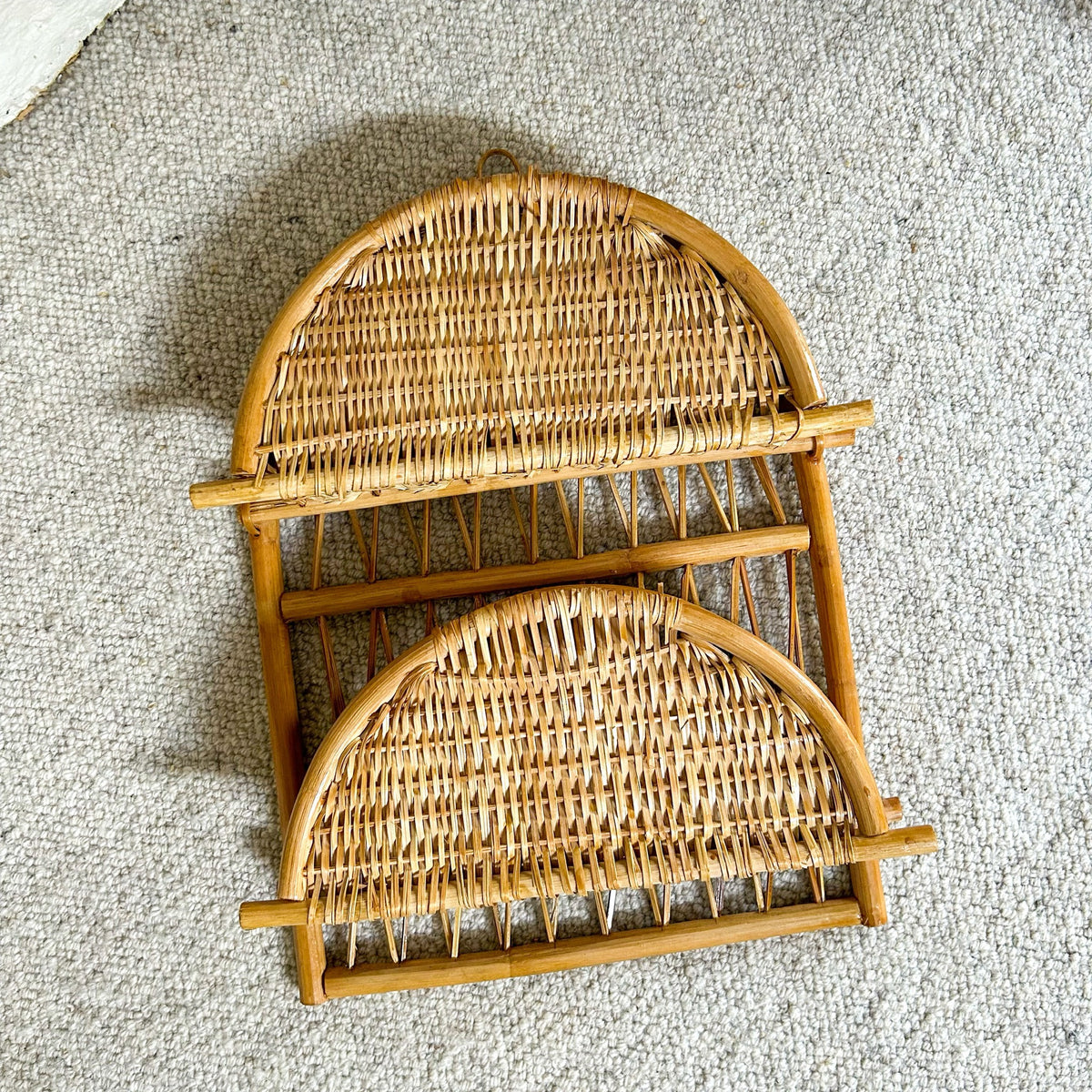 CANE HANGING SHELF