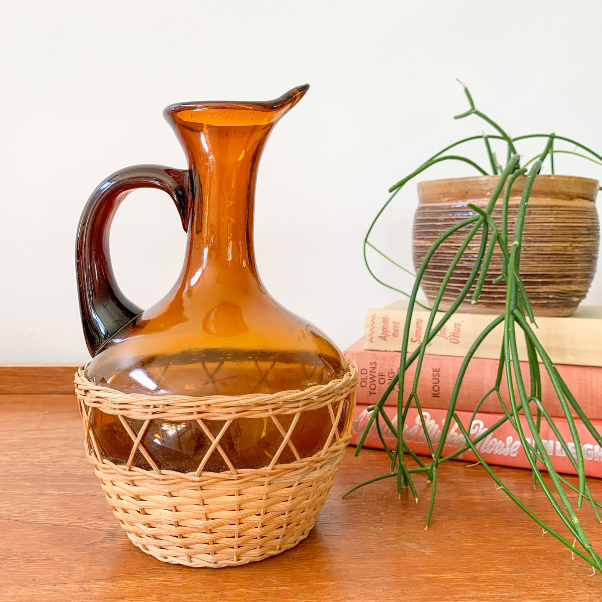 AMBER GLASS VESSEL - HEY JUDE WORKSHOP • Vintage furniture & wares.