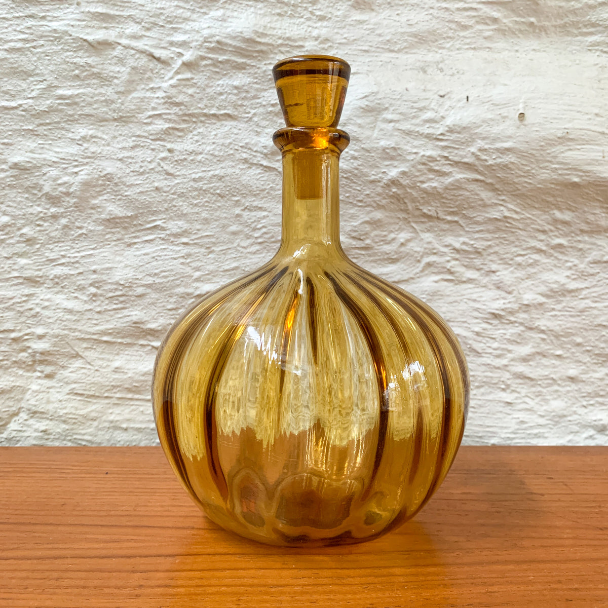 AMBER GLASS DECANTER - HEY JUDE WORKSHOP • Vintage furniture & objects Melbourne