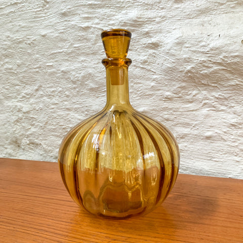 AMBER GLASS DECANTER