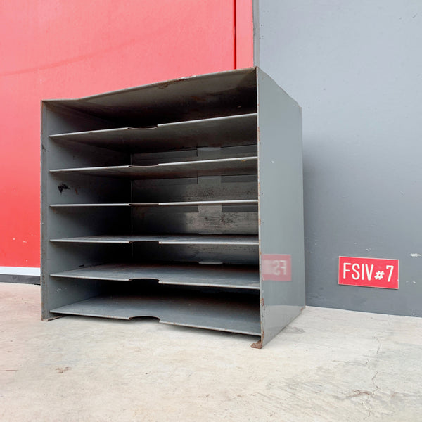 INDUSTRIAL PIGEON HOLE SHELVES