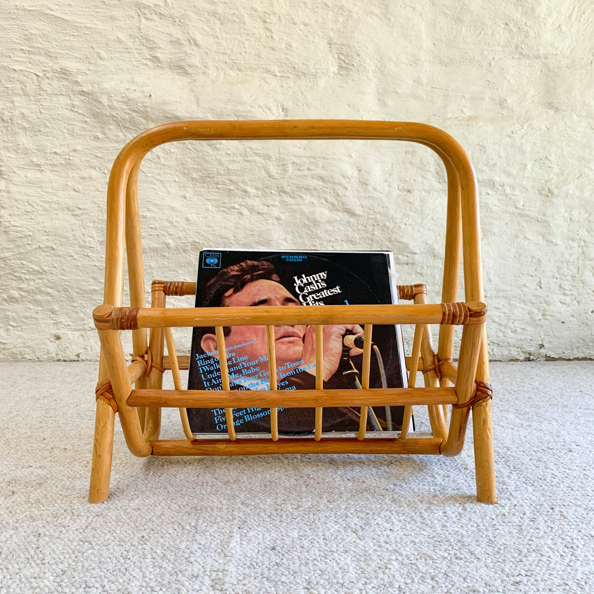 RATTAN MAGAZINE/RECORD RACK