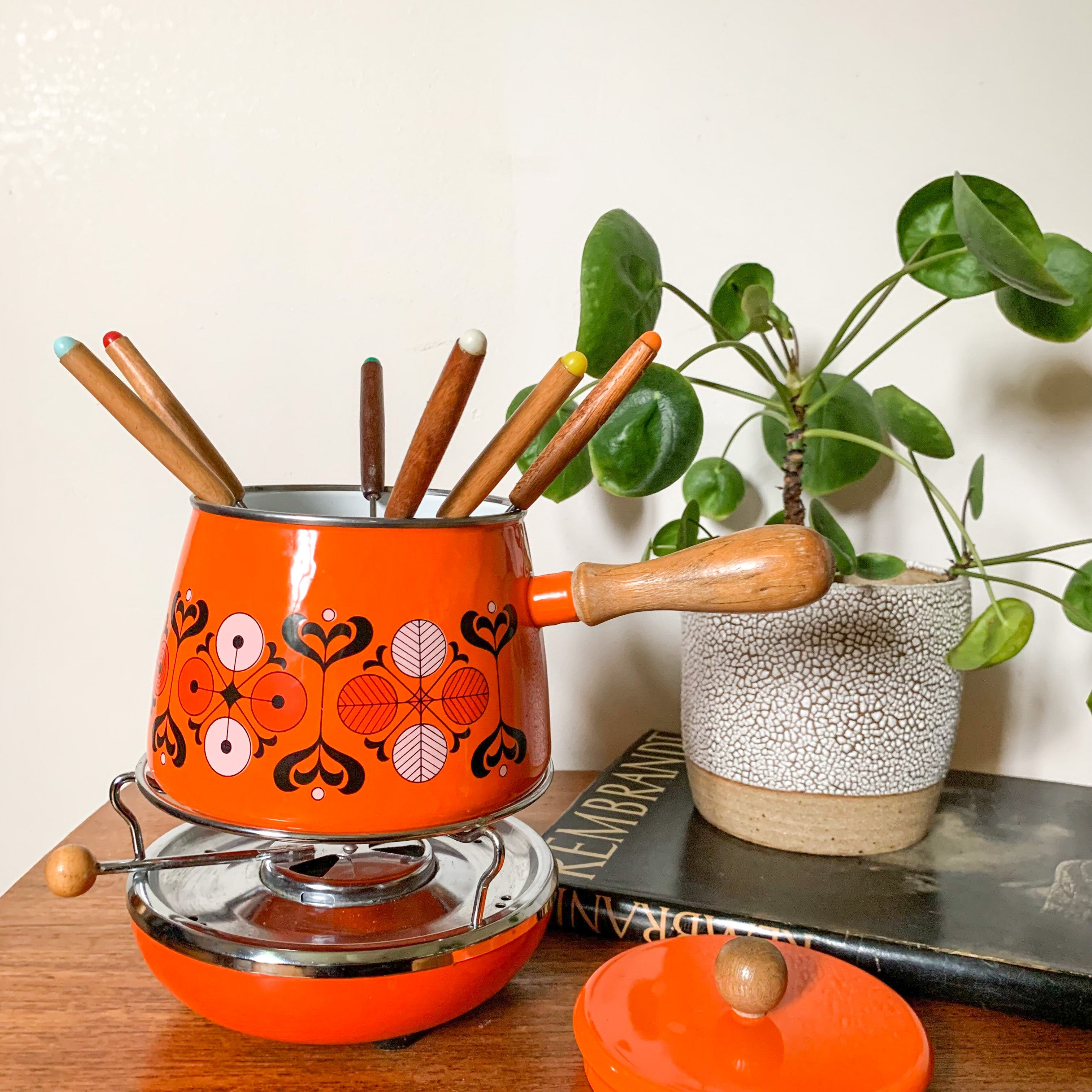1960s ENAMEL FONDUE SET