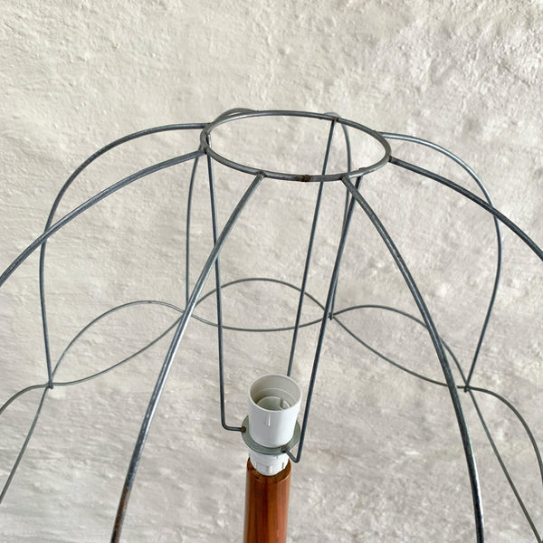 WIRE LAMPSHADE FRAME