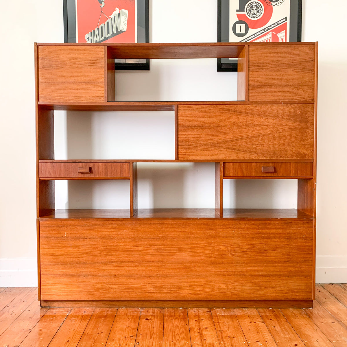 JOHN GRIMES TEAK ROOM DIVIDER