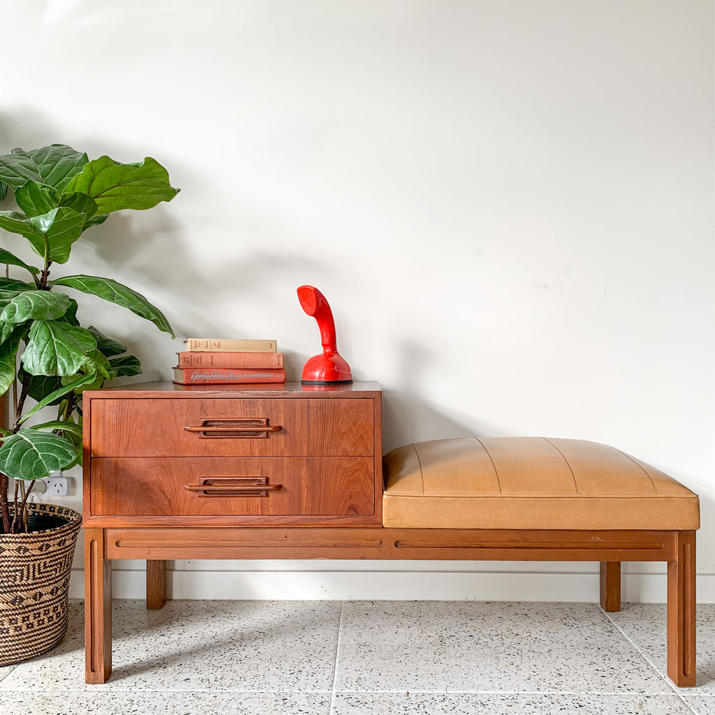 GAINSBOROUGH TELEPHONE TABLE - HEY JUDE WORKSHOP • Vintage furniture & wares.