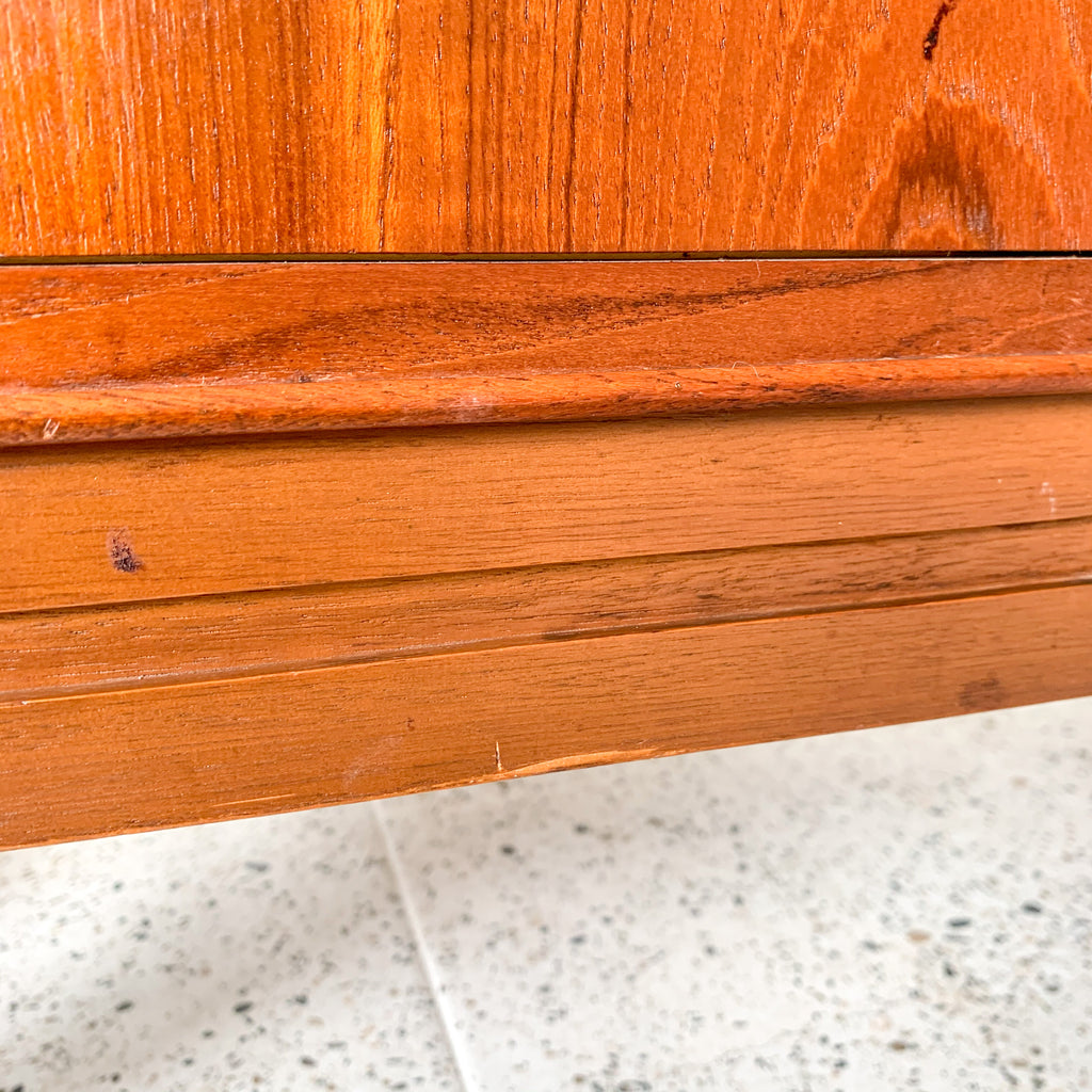GAINSBOROUGH TELEPHONE TABLE - HEY JUDE WORKSHOP • Vintage furniture & wares.