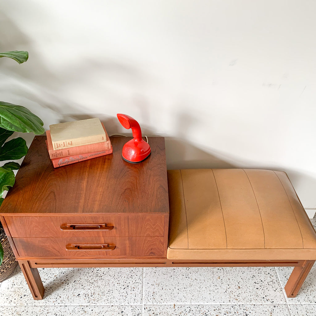 GAINSBOROUGH TELEPHONE TABLE - HEY JUDE WORKSHOP • Vintage furniture & wares.