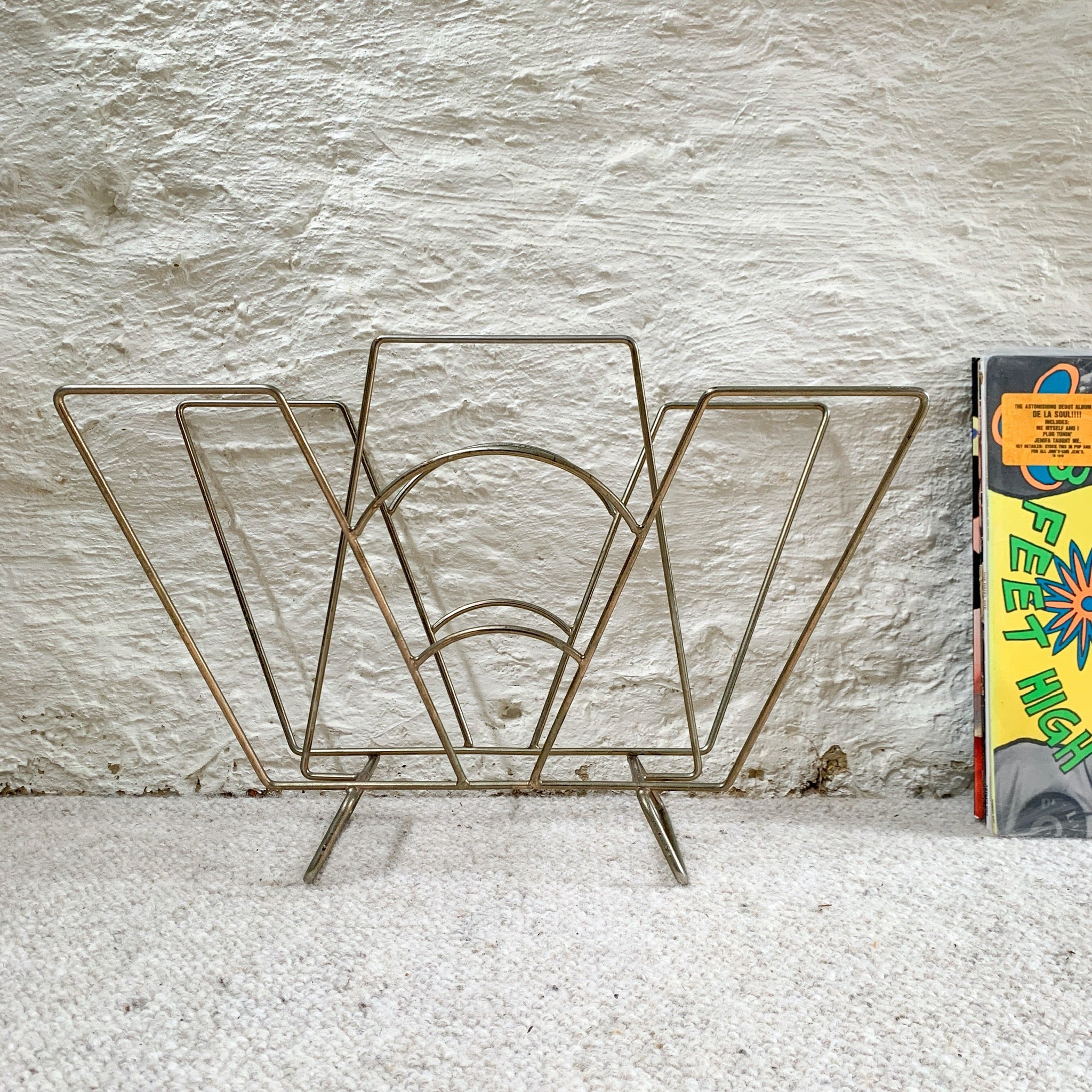 BRASS VINYL MAGAZINE RACK