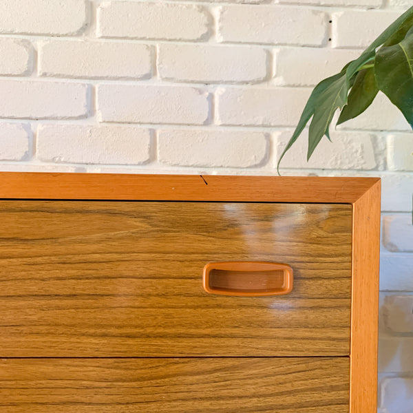 EAGLE REMAC SIDEBOARD DRAWERS