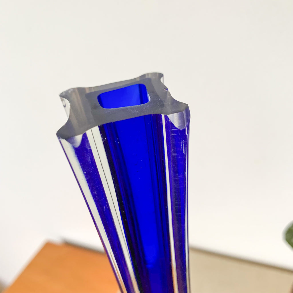BLUE BUD VASE