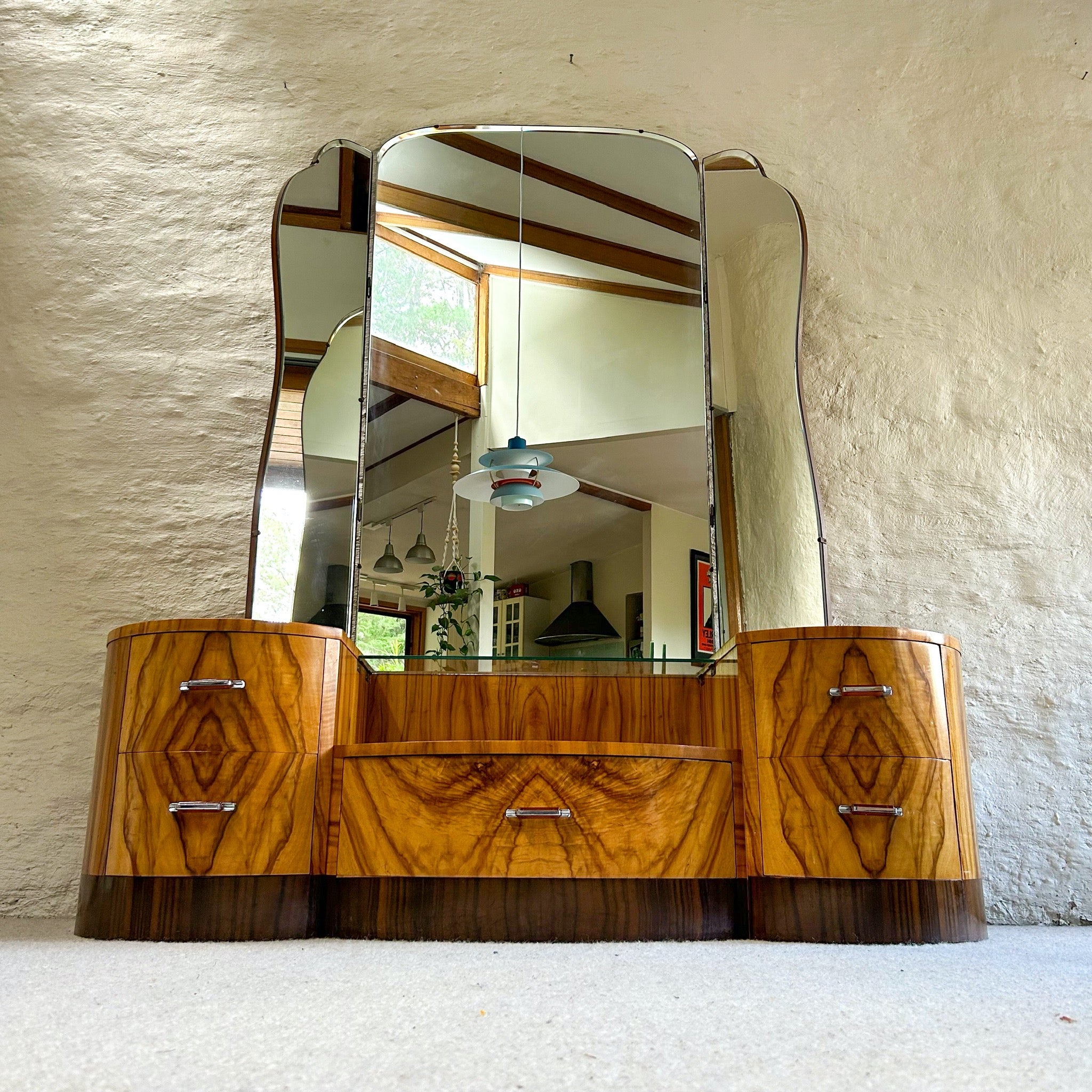 ART DECO DRESSER ART DECO DRESSER