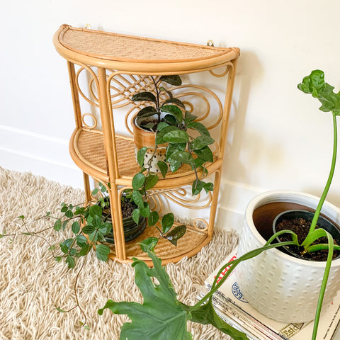 CANE HANGING SHELVES