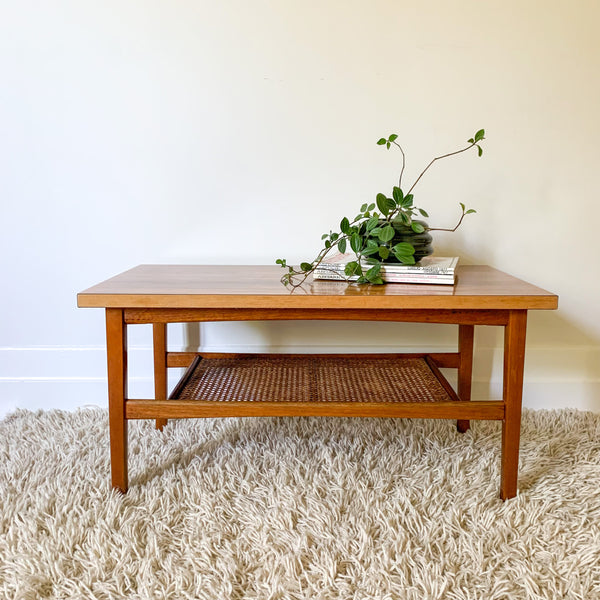 COFFEE TABLE WITH CANE MAGAZINE RACK