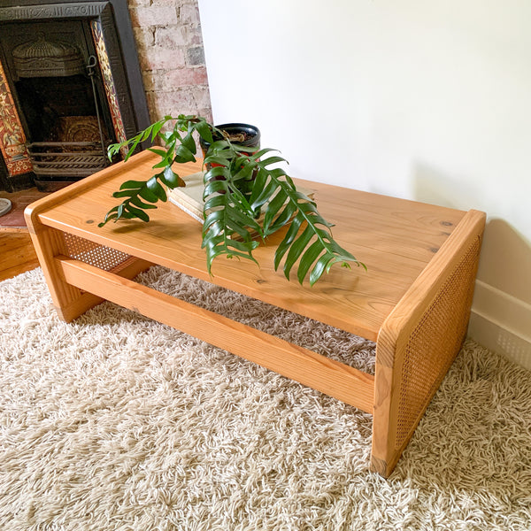 PINE RATTAN COFFEE TABLE